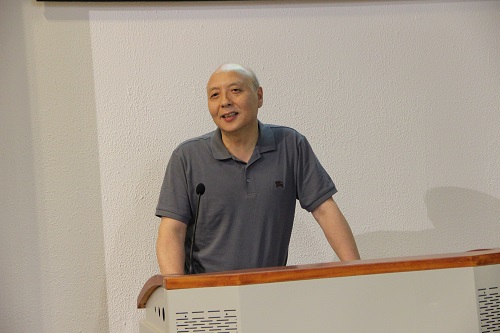 学院院长郭勇同志作院长工作报告